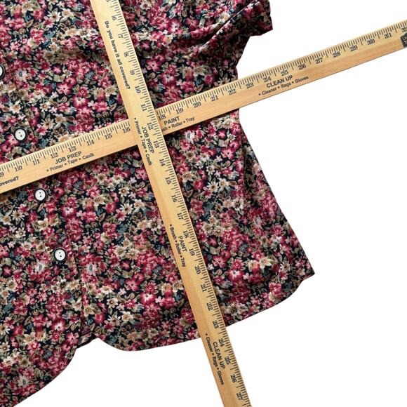 Fritzi Plus Vintage Floral Button-Down Blouse - Picture 4 of 4